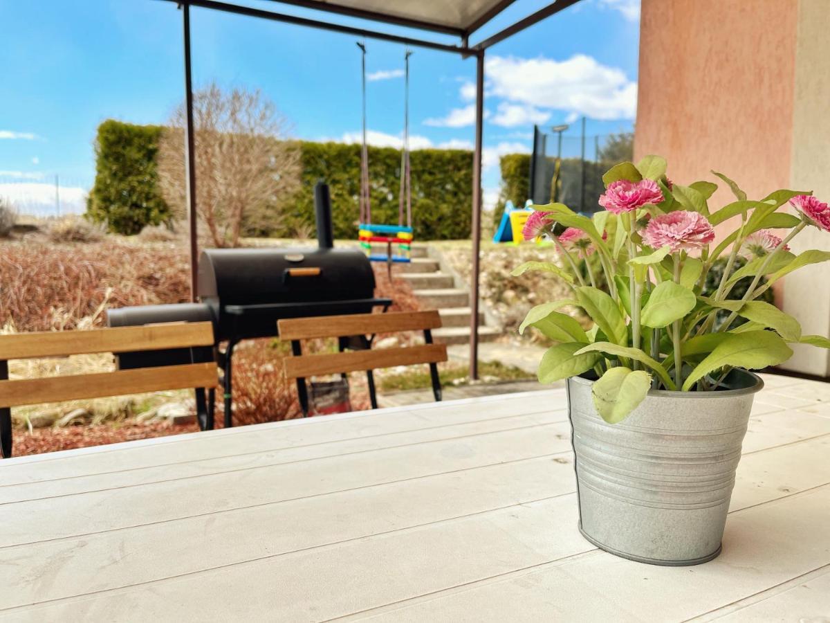 Relax Villa Tatry - Wifi/Tv, Bbq, Billiard Nova Lesna Exterior foto